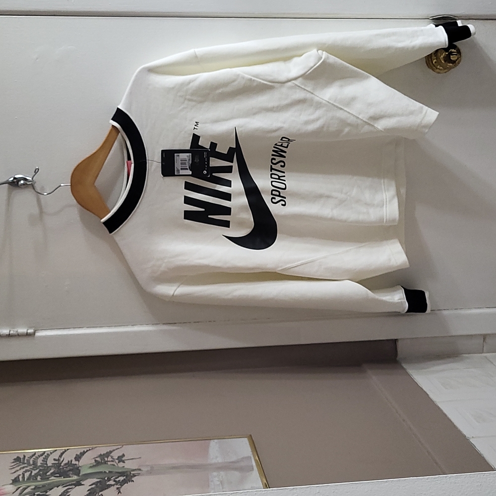 Nike pullover